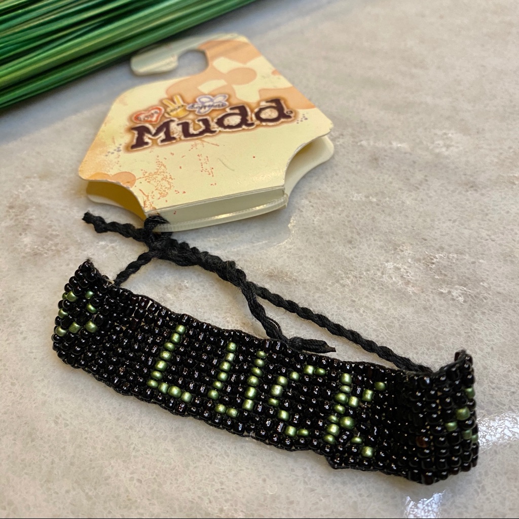 Mudd 00s Luck Beaded Bracelet Nwt 12$